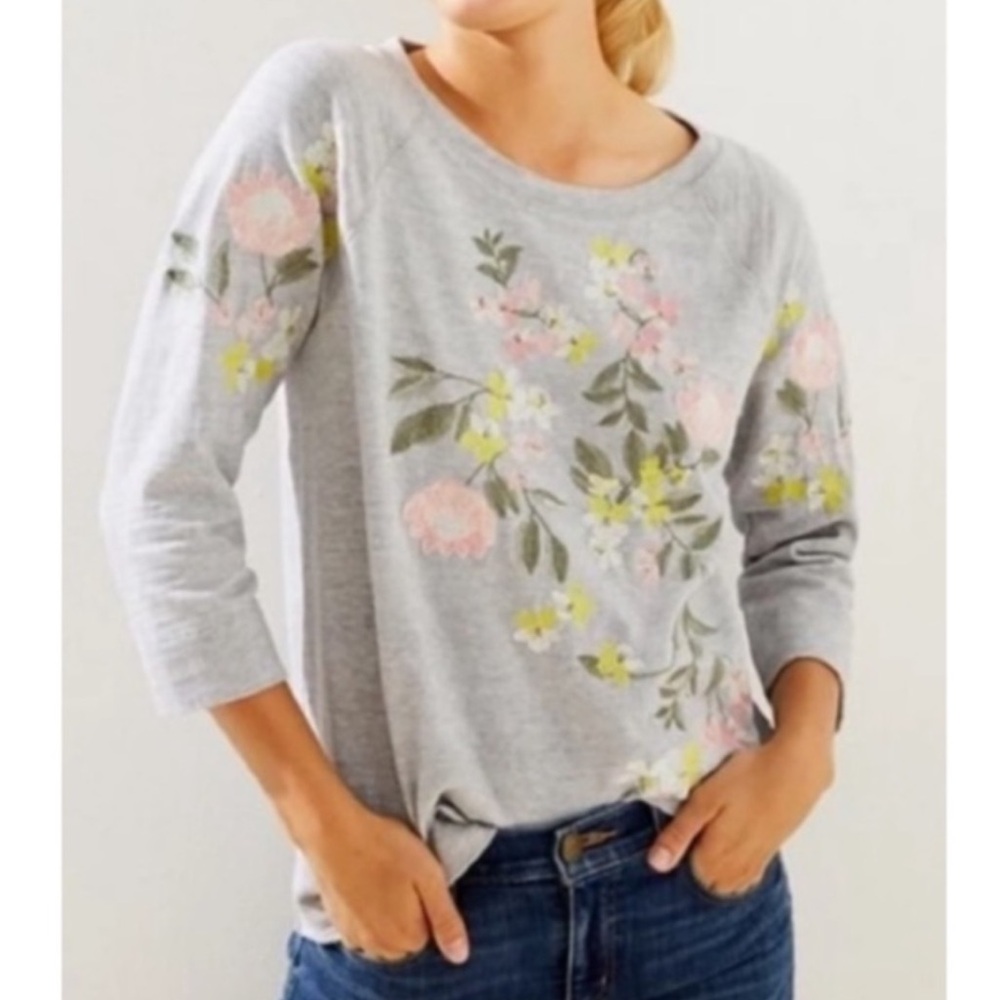 LOFT Gray Sweatshirt with embroidered Floral Accents Size XL